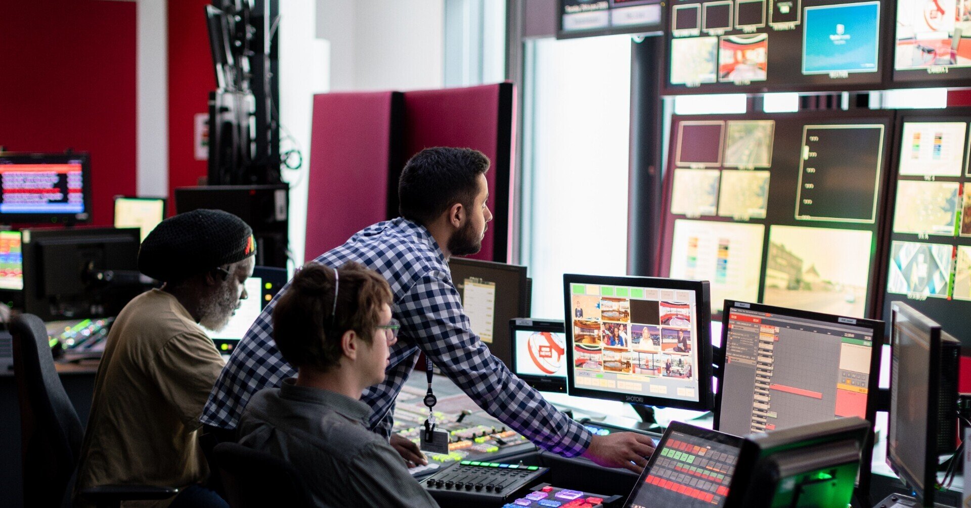 ハッカソン開会式のご挨拶「過去の戦争と比べて違うなと思うところ」